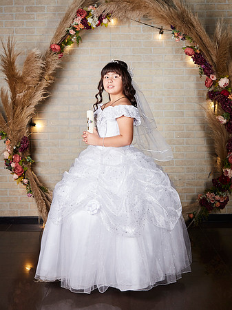 #27402 ELIZABETH GAMEZ 4