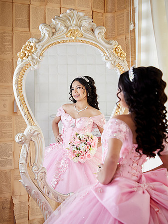 #27402 ELIZABETH GAMEZ 24