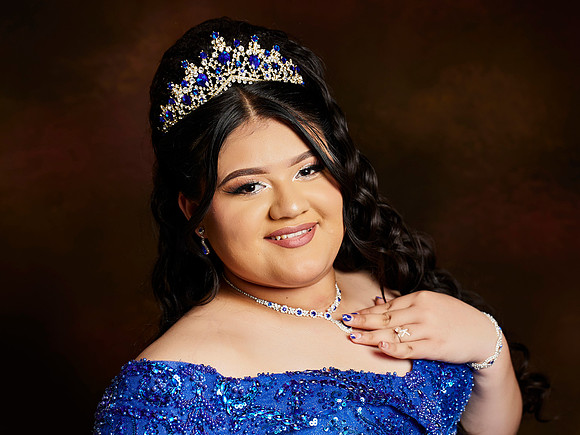 29-05-2026-#17010-BRENDA DIAZ(XV)-.-_IG_2190