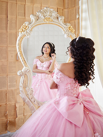 6x8 #27402 ELIZABETH GAMEZ 30