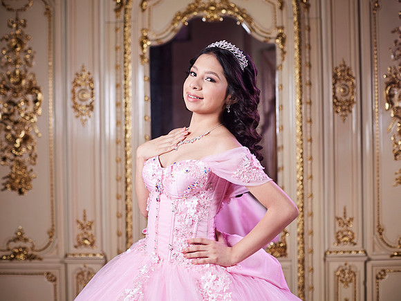 6x8 #27402 ELIZABETH GAMEZ 11