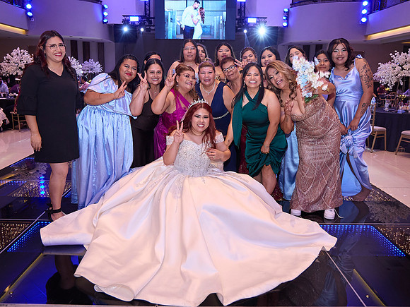#26341 BRENDA DELGADO_BAM2717