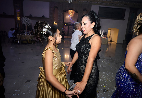 _MA_8858--Mariana--
