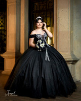 8X10 #27186 MARIA VAZQUEZ (XV FORMAL)-9099