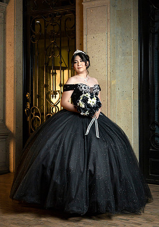 6X8.5 #27186 MARIA VAZQUEZ (XV FORMAL)-9096