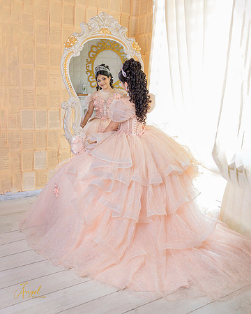 8X10 #27187 PATRICIA SAUCEDO 0128