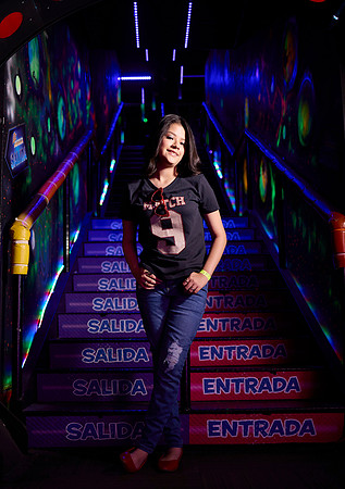 6x8.5 #27522 KENIA BELTRÁN (INCREDIBLE PIZZA) _BAM0421