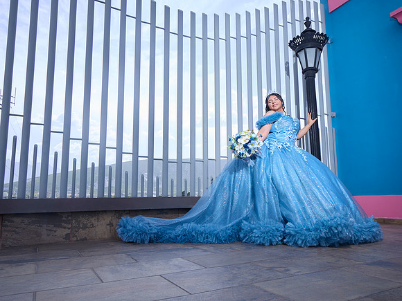 #27394 YOLANDA MORENO (XV FORMAL ESTUDIOO) BENJI_BAM0832
