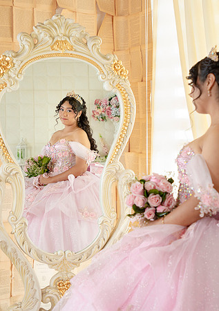6X8.5 #26935 MARIA ELVIRA TORRES (XV FORMAL)-6471
