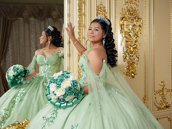 #27051 RUBI ESMERALDA (XV FORMAL)-8199