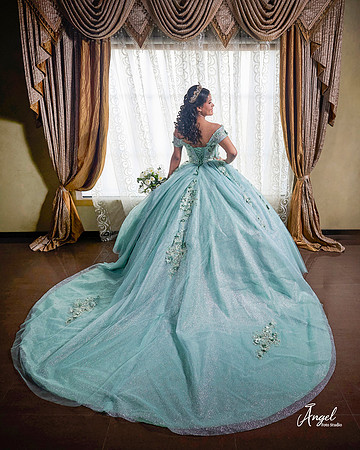 #27386 RAQUEL CAROLINA (XV FORMAL) BENJI_BAM0798
