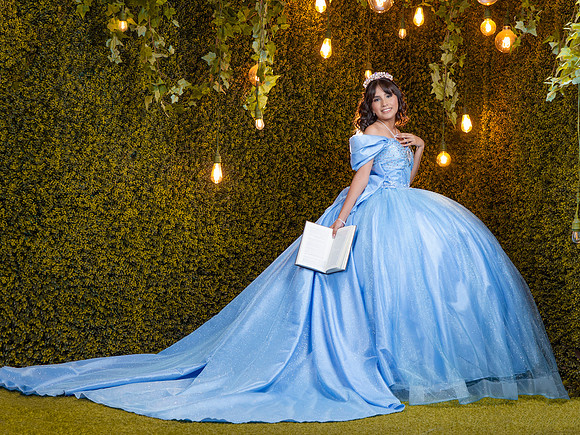 #27295 MARIA SANTOS (XV FORMAL) -0300