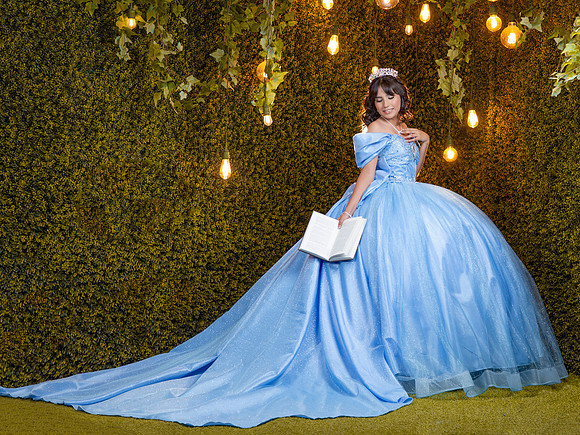 #27295 MARIA SANTOS (XV FORMAL) -0301