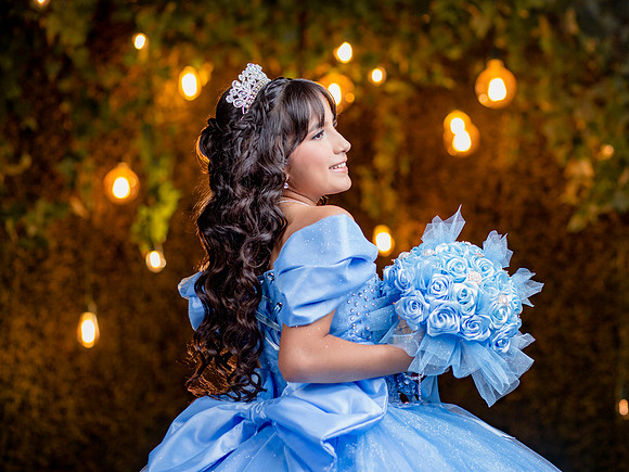 #27295 MARIA SANTOS (XV FORMAL) -0350