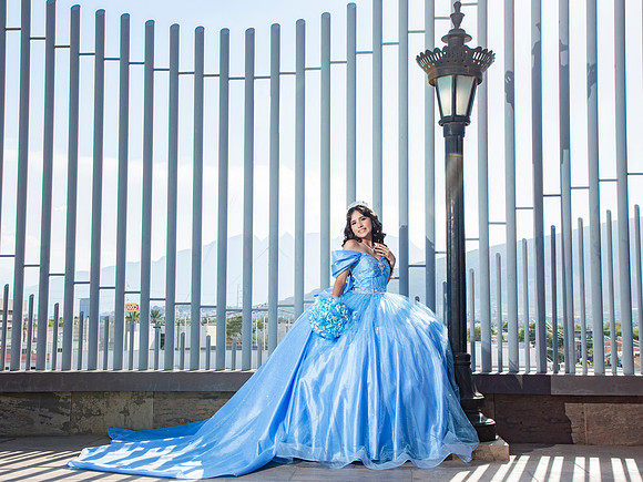 #27295 MARIA SANTOS (XV FORMAL) -0427