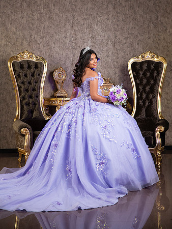 VALERIA OVALLE #25392-8343