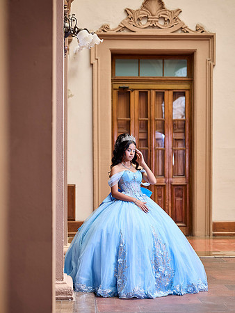 #27311 CRISTINA ZUÑIGA (XV FORMAL PALACIO)_BAM0960