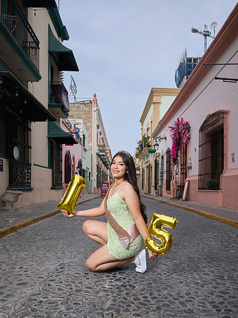 #27145 SARA SOFÍA ( XV SWEET CASUAL BARRIO ANTIGUO)_BAM0193
