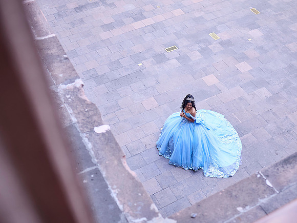 #27311 CRISTINA ZUÑIGA (XV FORMAL PALACIO)_BAM0965