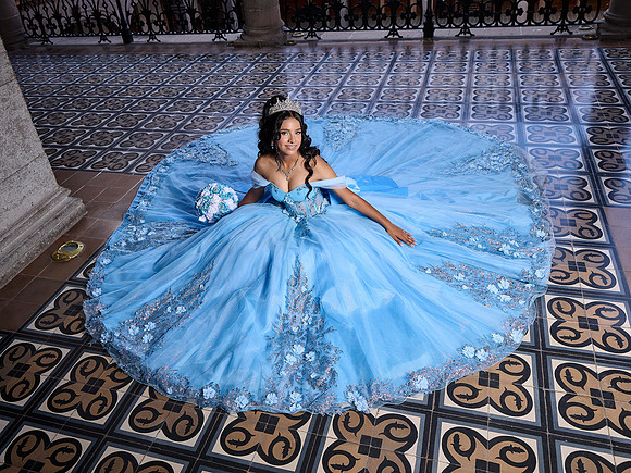 #27311 CRISTINA ZUÑIGA (XV FORMAL PALACIO)_BAM1010
