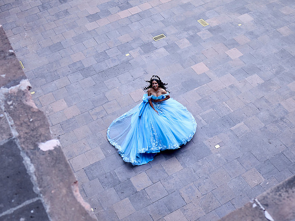 #27311 CRISTINA ZUÑIGA (XV FORMAL PALACIO)_BAM0970