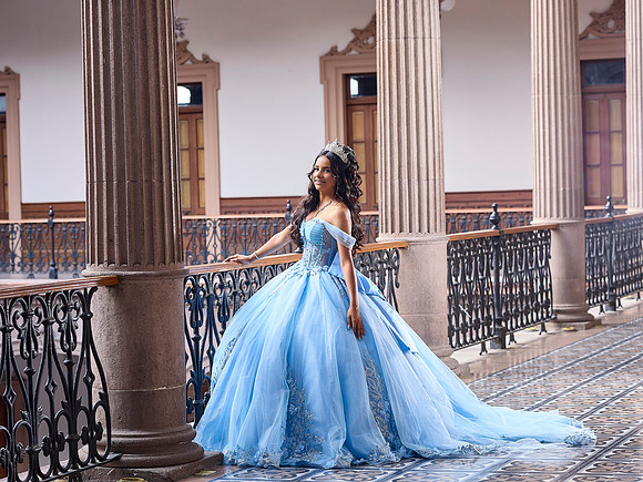 #27311 CRISTINA ZUÑIGA (XV FORMAL PALACIO)_BAM1040