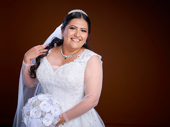 CECILIA NETRO #27591_ED_3074