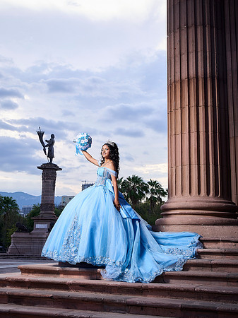#27311 CRISTINA ZUÑIGA (XV FORMAL PALACIO)_BAM1104