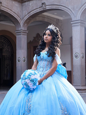 #27311 CRISTINA ZUÑIGA (XV FORMAL PALACIO)_BAM0903