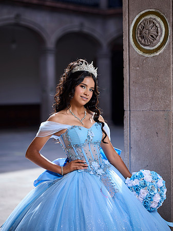 #27311 CRISTINA ZUÑIGA (XV FORMAL PALACIO)_BAM0938