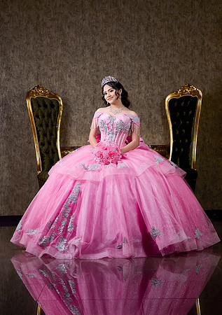 6X8.5 #27694 SANDRA MARIA PEREZ_AHV0320