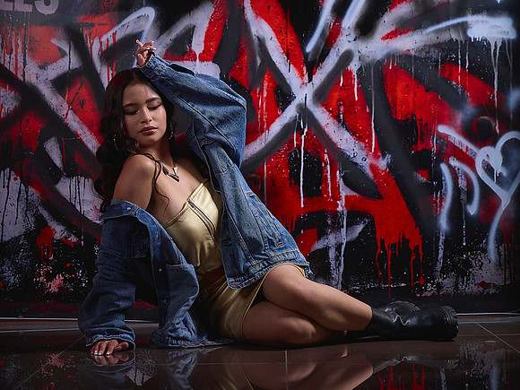 _BAM1913