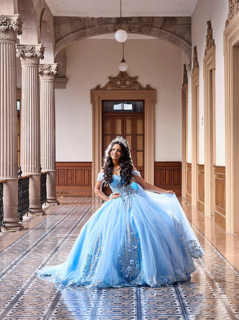 #27311 CRISTINA ZUÑIGA (XV FORMAL PALACIO)_BAM1034