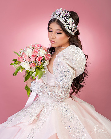 8X10 #27662 MARTHA AREMNDARIZ (XV FORMAL)-8063
