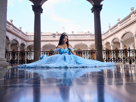 #27311 CRISTINA ZUÑIGA (XV FORMAL PALACIO)_BAM1018
