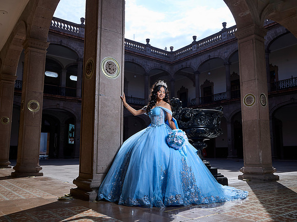 #27311 CRISTINA ZUÑIGA (XV FORMAL PALACIO)_BAM0917