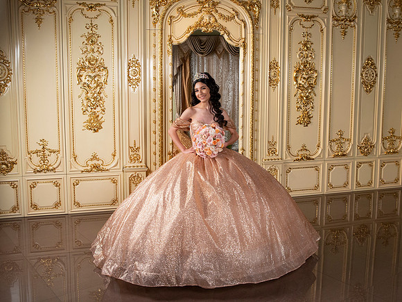 ALICIA TORRES #25737-7924