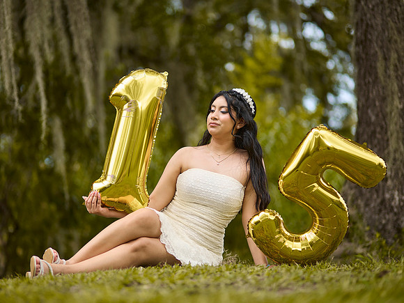 6x8 #27739 ABIGAIL JIMENEZ_AVL6210