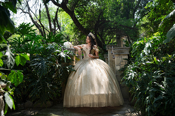 #25729 CRISTINA ELIZABETH-4390