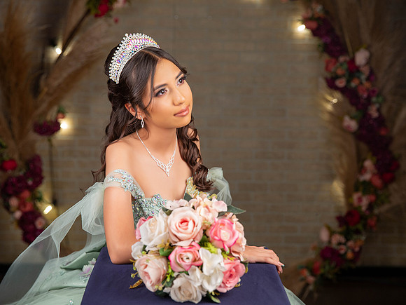 #2916 ANA BERTHA-9811