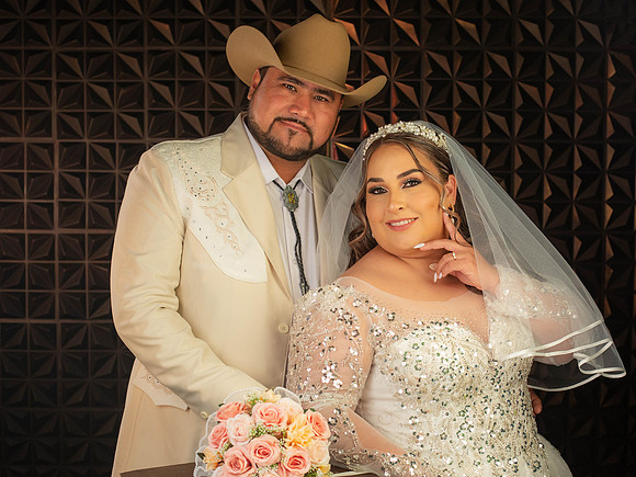 #25902 WENDY SALINAS _K1A7689