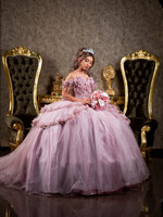 #26375 ADRIANA VAZQUEZ (XV PAQ CUTE FORMAL ESTUDIO)