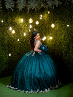 VERONICA FLORES #25812-1144