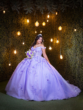 VALERIA OVALLE #25392-8376