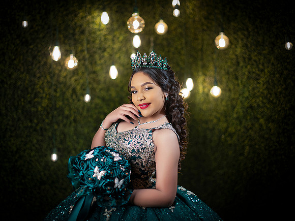 VERONICA FLORES #25812-1154