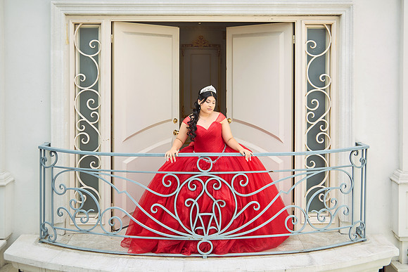 XV VALENTINA_LI_9714