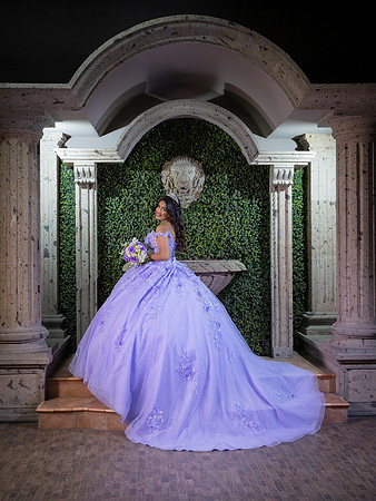 VALERIA OVALLE #25392-8390