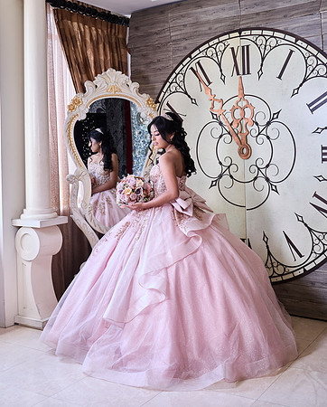#13159 LILIANA URBINA XV _W8A4070