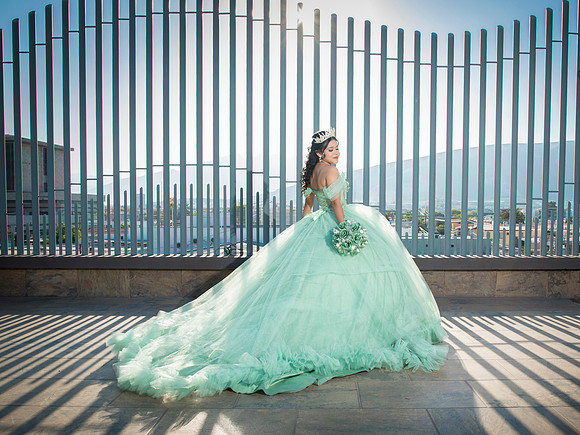 #25867 STEPHANIE CORTES (XV) ISAAC-7216