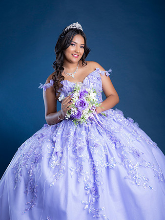 VALERIA OVALLE #25392-8362